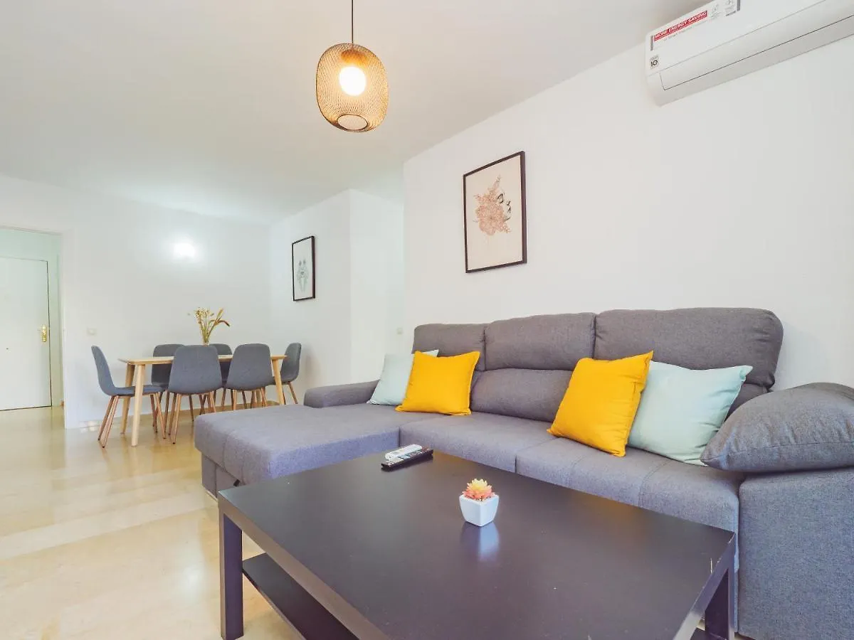 Cubo'S Apartamento Benalmar Arroyo De La Miel 0*,  Spain